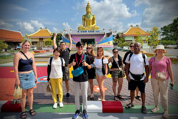 Bangkok: Floating Market and Train Market Experience