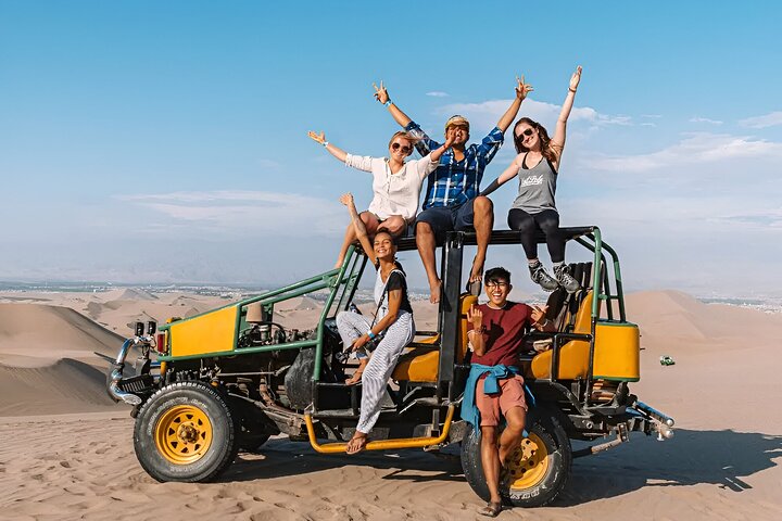 2 Day Tour from Lima: Nazca Lines Flight, Paracas, and Huacachina