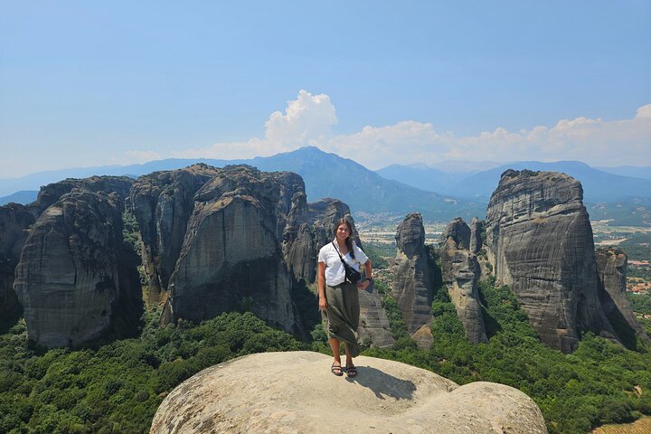4-Hour Tour Morning Highlights of Meteora on E-Bike