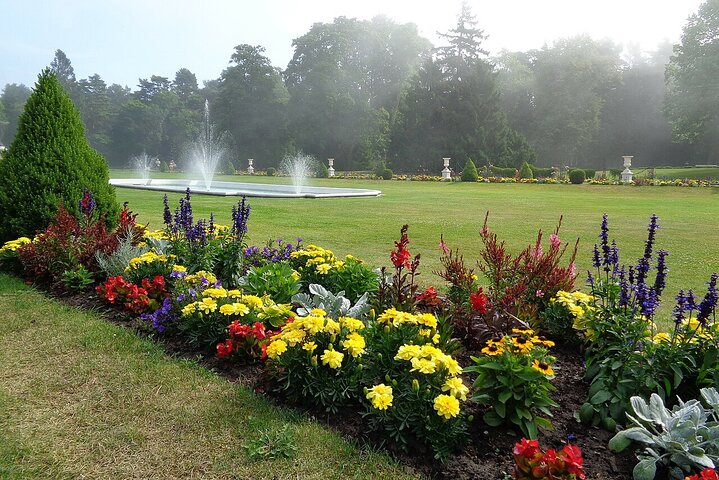 Discover Lithuania's Treasures from Klaipeda: Shore Excursion