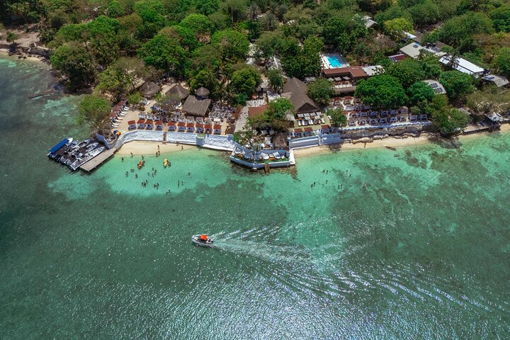 Bora Bora Cartagena Beach Club Full Day Experience
