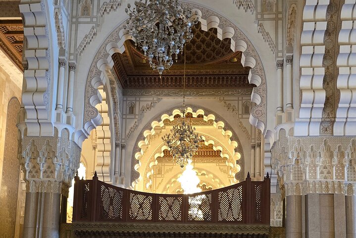 Day Trip from Rabat to Casablanca with Hassan II Mosque Ticket