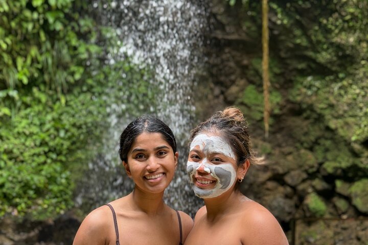 Half Day Private Tour in St. Lucia Jeep Wrangler