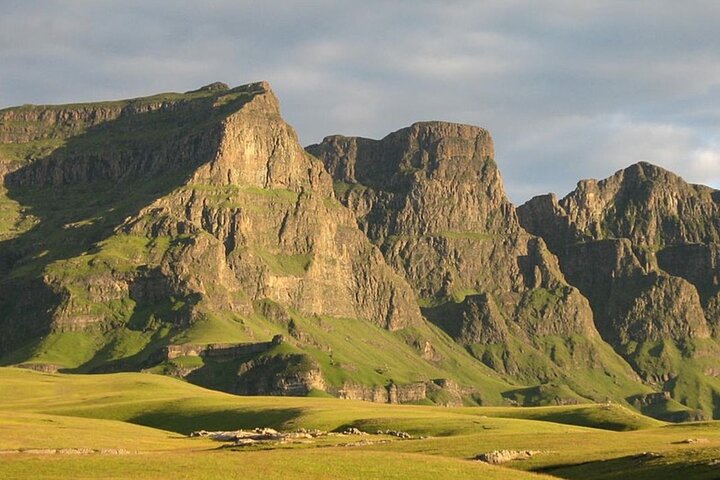 Drakensberg Mountains & Nelson Mandela Capture Site Full Day Safari