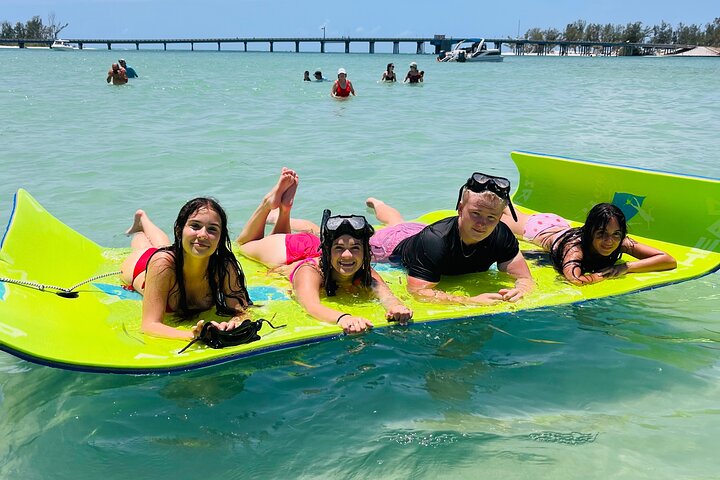 Private Anna Maria Island Boat Tour Snorkeling, Dolphins, Sandbar