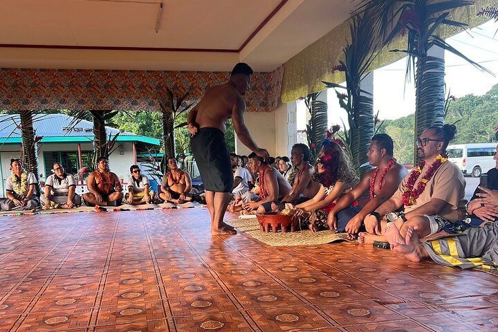 Samoa in a Day: Customizable Tour of Beaches, Waterfalls, Culture