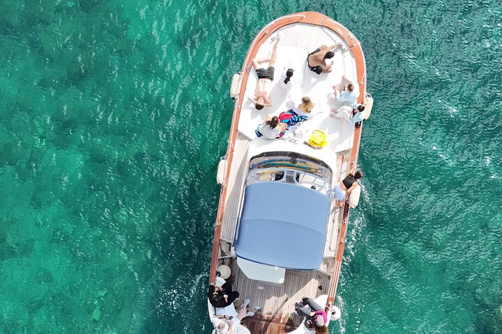 From Sorrento: Positano & Amalfi Coast Boat Tour with Pick Up