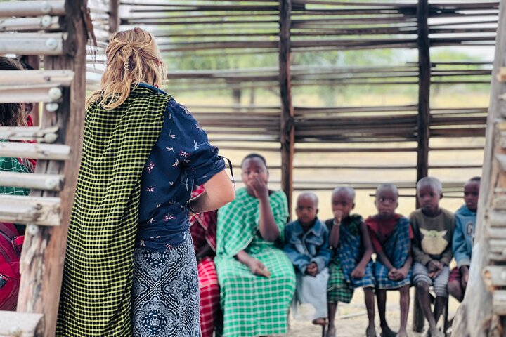 Lake Manyara Maasai Tribe Visit