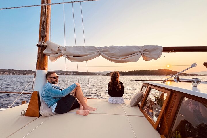 Korcula Private Midday Escape Cruise - authentic experience