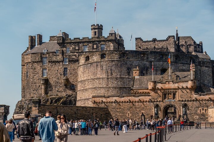 Edinburgh Castle Tickets and Tour - Local Expert Guide In a Kilt