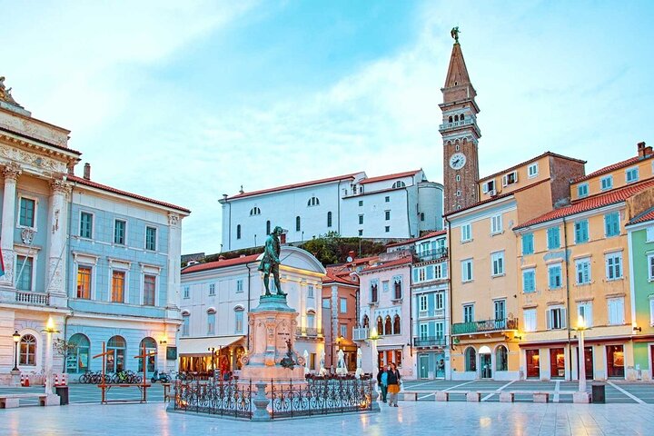 Piran walking tour & Wine Treasures in the Istrian Hinterlands