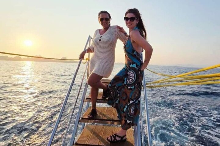Larnaca Sunset Cruise with Unlimited Beers & Wine