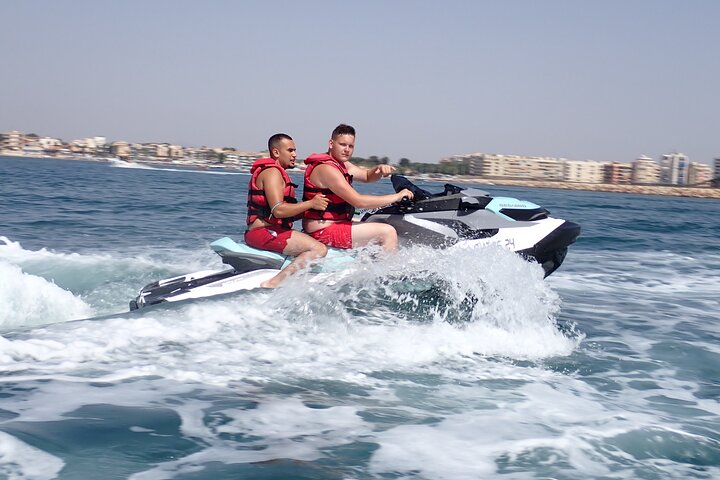 Jet Ski Tour from Alicante to Explore the Coast