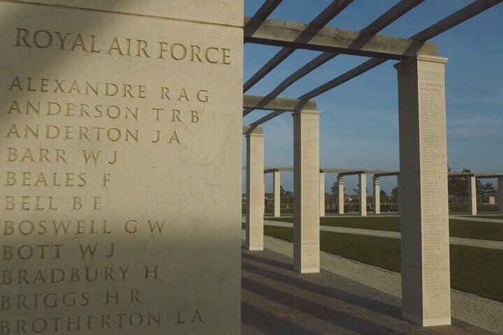 D-Day Discovery: American & British sectors, 2-Day Tour for 1-4 P