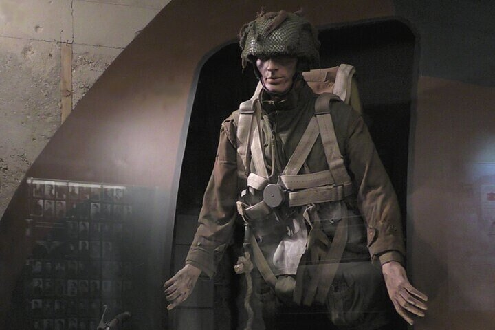 D-Day Discovery: American & British sectors, 2-Day Tour for 1-4 P