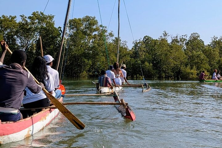 Kivalo soa honko day tour in Morondava