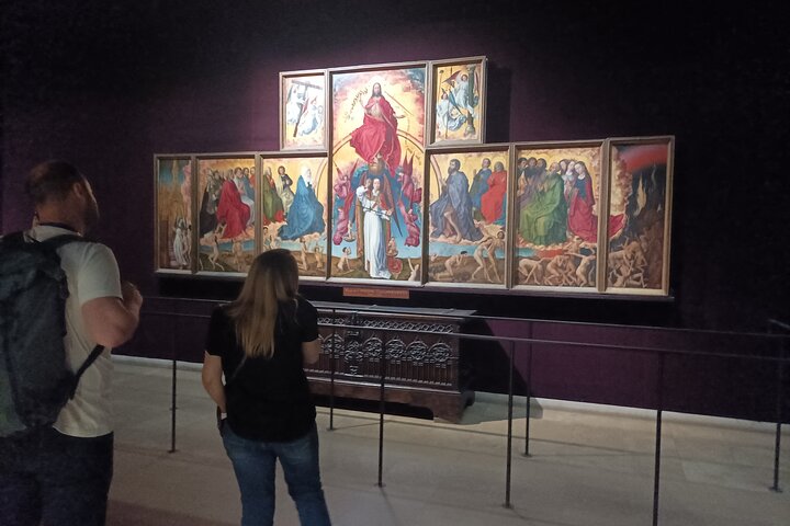 Private Tour in Beaune with Official Tour Guide