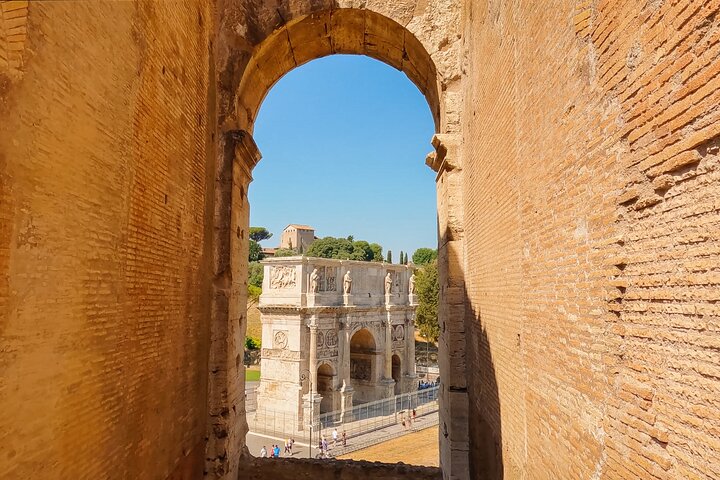 Colosseum, Roman Forum & Palatine Hill Guided Tour