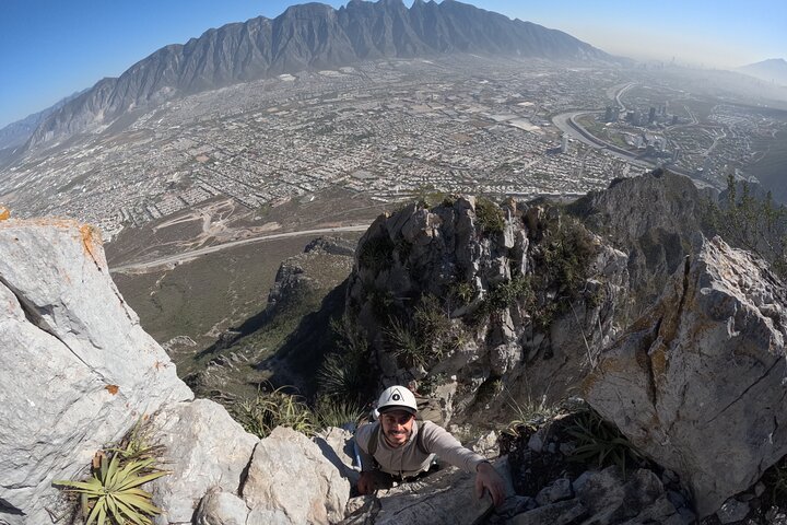 Nido de los Aguiluchos, Monterrey: Hiking + Rock Climbing + 3 Rappels