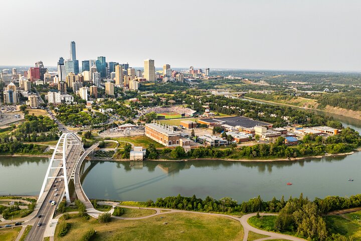 Edmonton City Highlights 3 Hour Bike Tour, E-Bike Upgrade Avail.