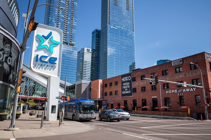 Edmonton City Highlights 3 Hour Bike Tour, E-Bike Upgrade Avail.