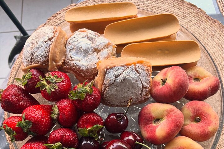 Santiago Culinary adventure, eat and drink like a local!