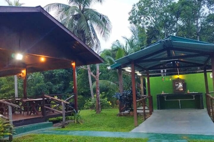 Borneo (Klias) River Cruise & Fireflies Tour