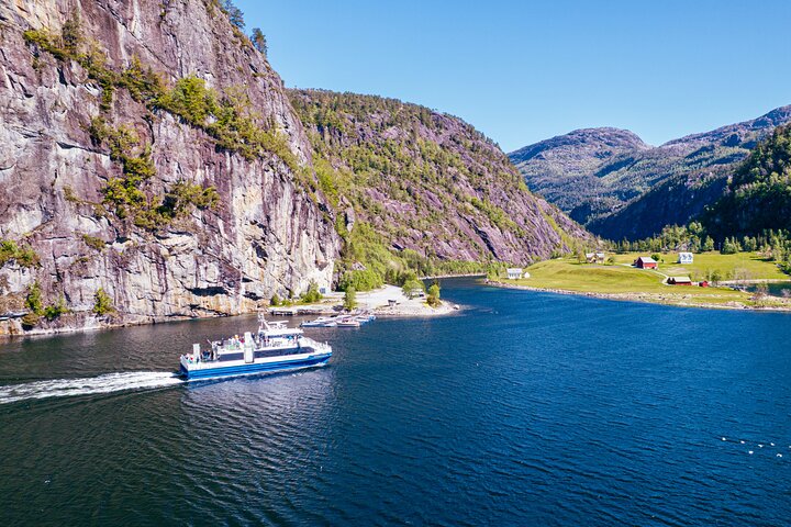 Bergen Mostraumen Fjord Cruise with Live Guide