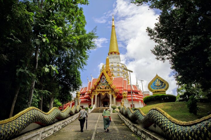 Temples Tour in Thailand from Khaolak