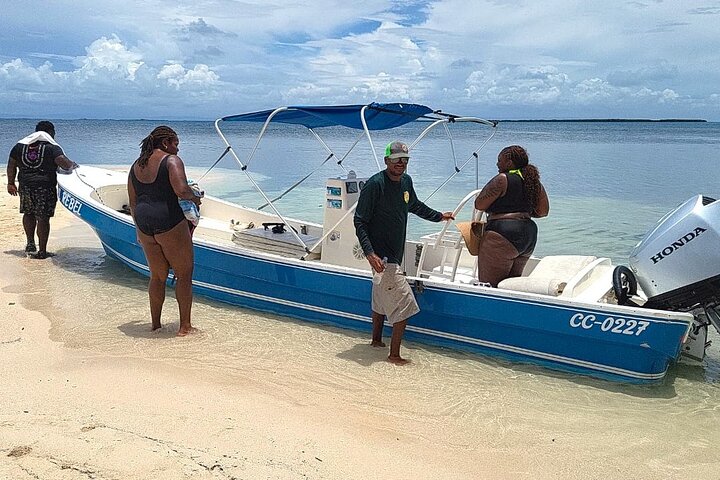 Island Hopping Tour from Hopkins Belize