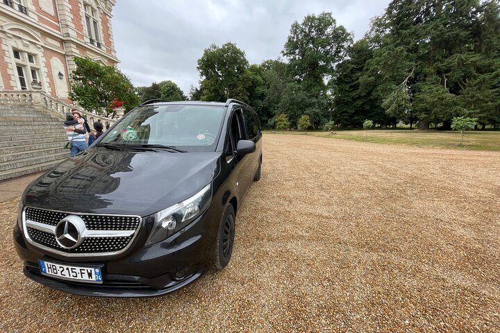 Day Trip to Loire Castles – Private & Customizable from Paris