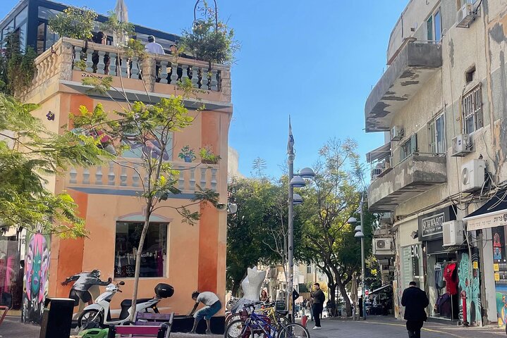 Tel Aviv: Highlights of Central Tel Aviv Walking Tour