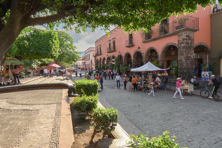 Classic Tequila Tour and CANTARITOS EL GÜERO