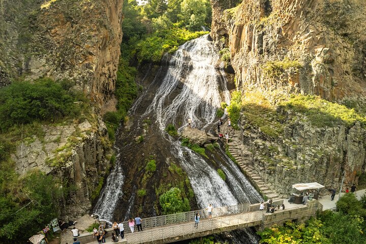 Khor Virap Noravank Areni Jermuk Tour from Yerevan