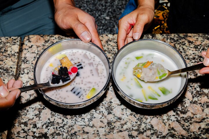 Prabang Plates Food Tour with 15+ Tastings