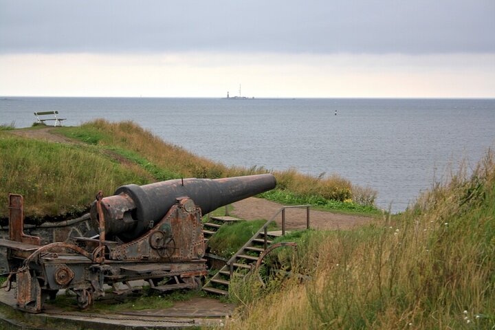Helsinki & Suomenlinna: City Highlights Tour with Ferry Ride