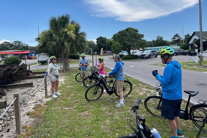 Guided E-Bike History Tour of Oak Island