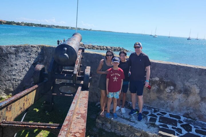 ATV Half Day City Tour in Nassau: Guided Tour With Free Samples