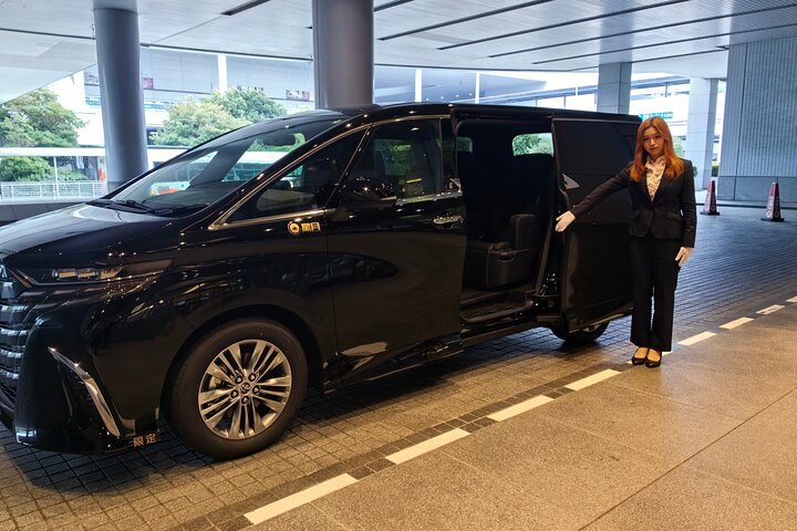 Transfer from Osaka City Hotels to Kansai Airport