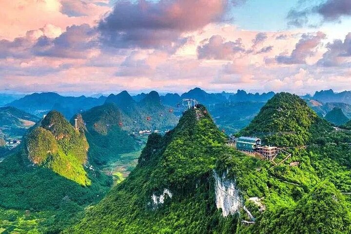 Yangshuo Ruyi Peak Cable Car and Li River Full-Day Cruise Tour