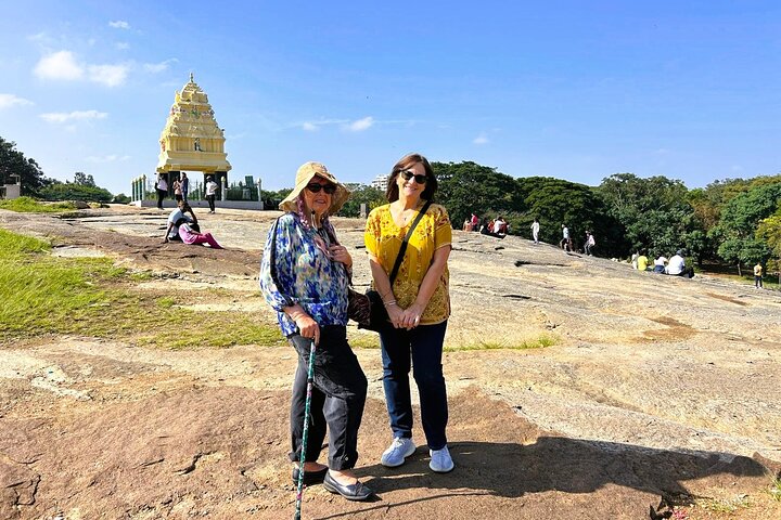 Bangalore Through the Ages — All-Inclusive Guided City Tour