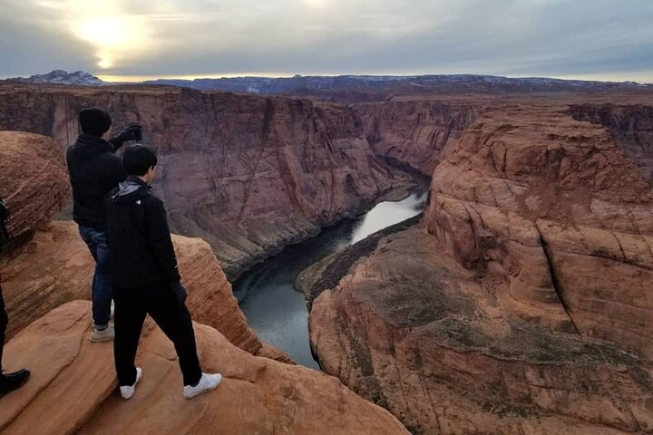 Horseshoe Bend and Antelope Canyon Day Tour from Phoenix