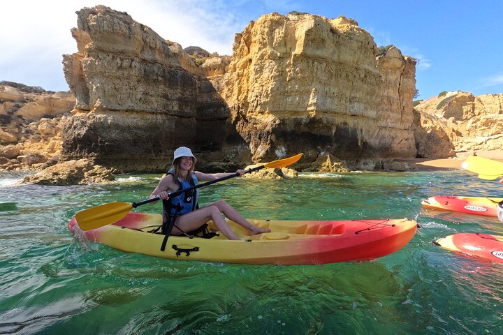 Albufeira: Sea Caves & Hidden Beaches Guided Kayak Tour