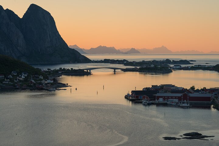 Private Lofoten Islands Sightseeing Tour with Local Guide