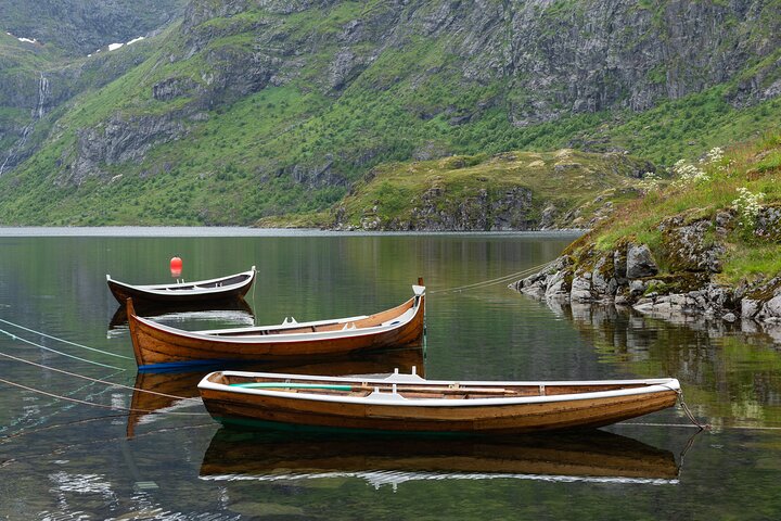 Private Lofoten Islands Sightseeing Tour with Local Guide
