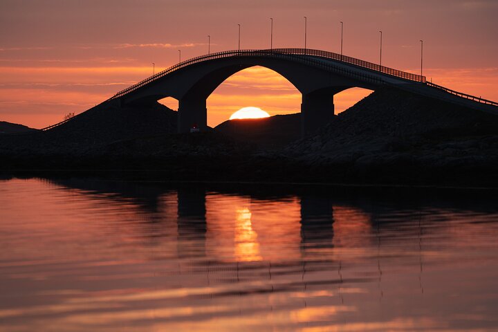 Private Lofoten Islands Sightseeing Tour with Local Guide