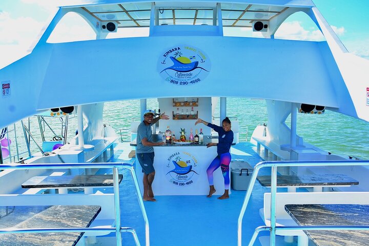 Sand-Bar Punta Cana Party Boat unlimited drinks, snorkeling Vibes