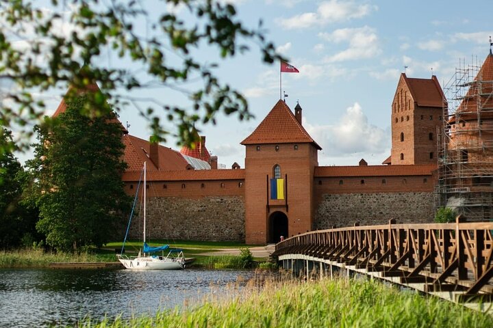 Jim's Tour from Vilnius to Trakai and Hill of Angels
