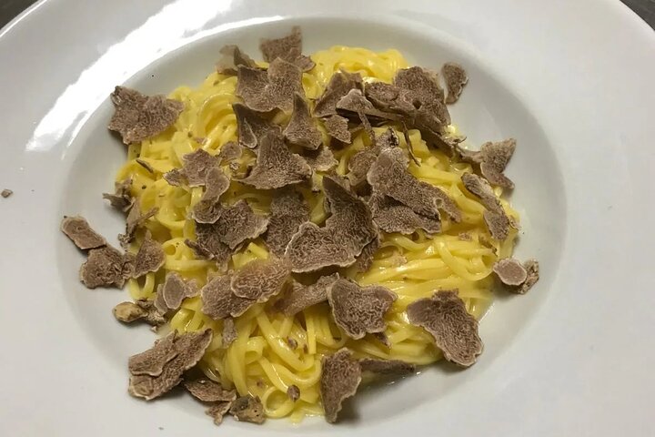 Langhe: Cooking Class at Local's Home near Alba
