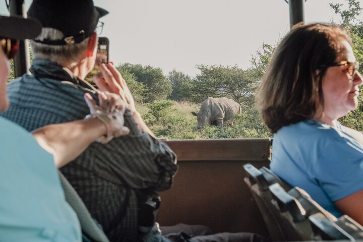 Safari Drive Hluhluwe Imfolozi Park South Africa